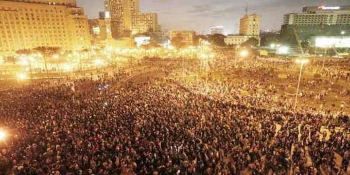 Tens of Thousands Gather in Liberation Square